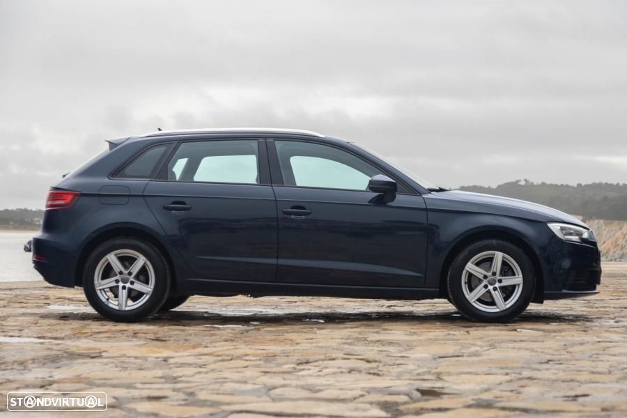 Audi A3 Sportback 1.6 TDI - 11
