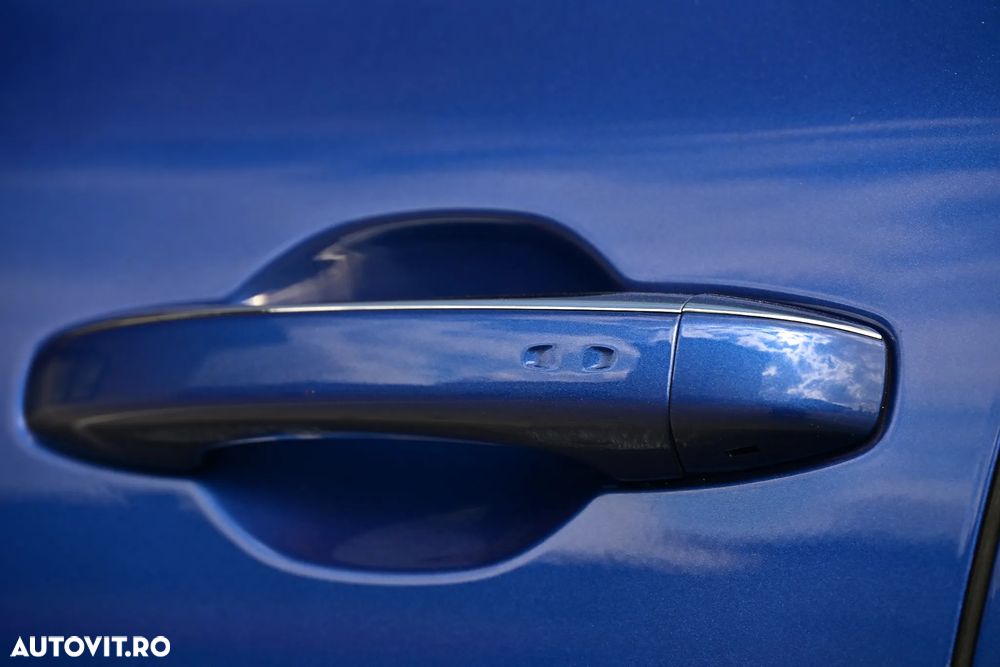 Renault Megane ENERGY TCe 205 EDC GT - 35