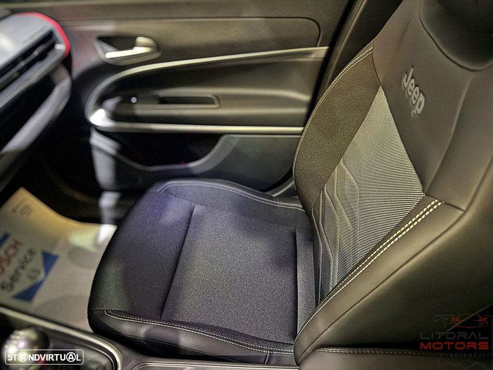 Jeep Avenger 1.2 GSE T3 Altitude - 21