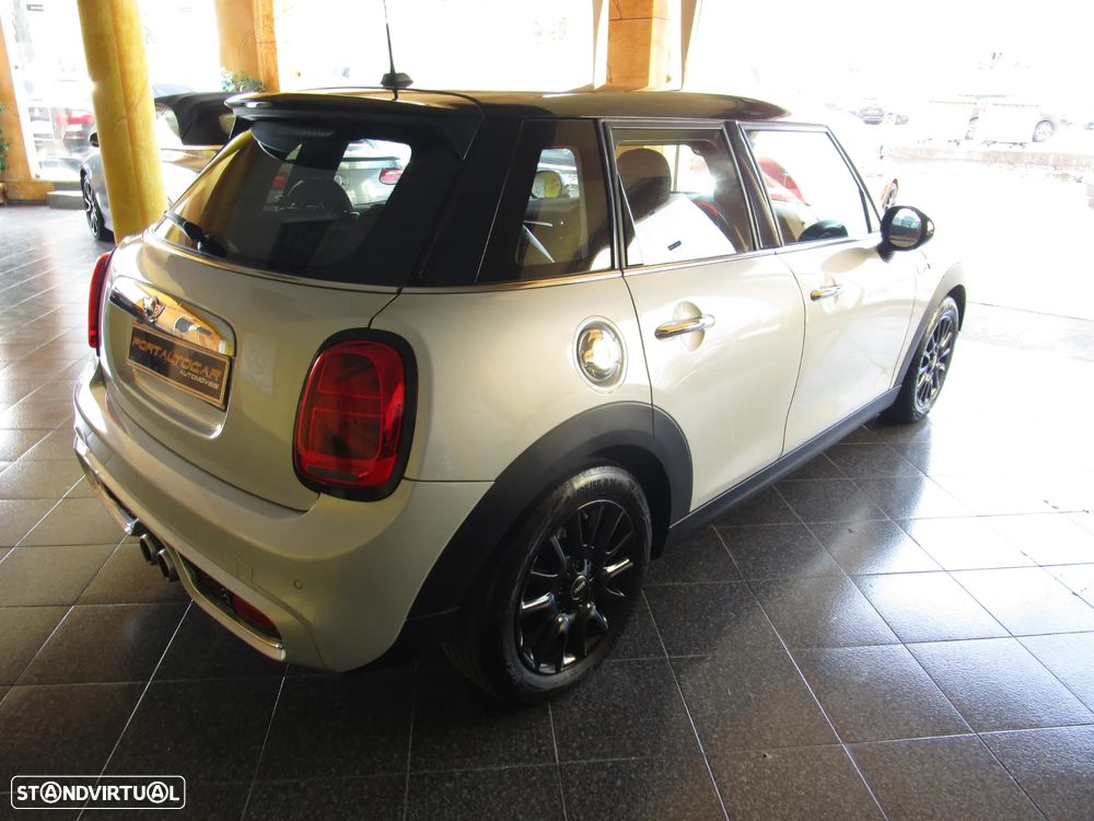 MINI 5 Portas Cooper SD Sport Aut. Seven - 5