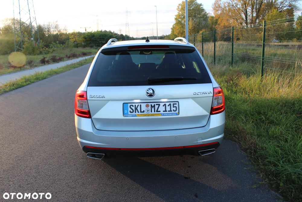 Skoda Octavia 2.0 TDI RS - 6
