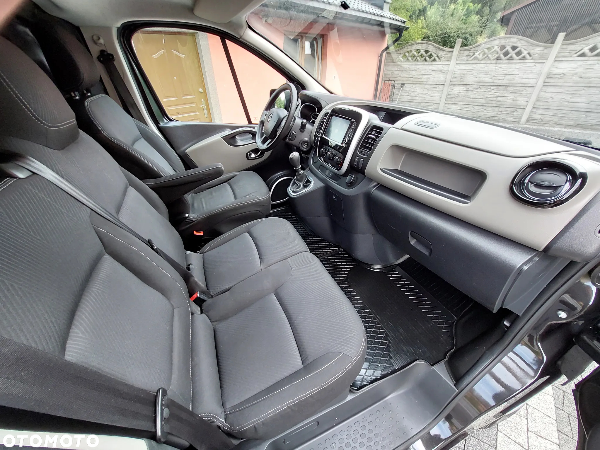 Renault trafic - 6