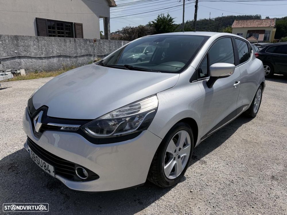 Renault Clio 1.5 dCi Dynamique S EDC - 4