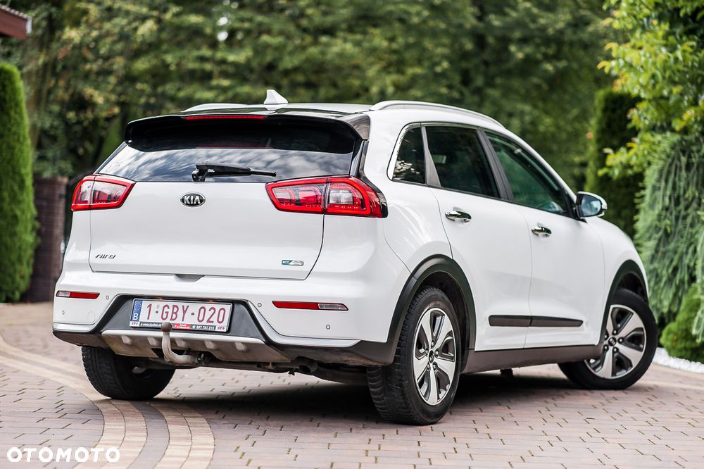 Kia Niro 1.6 GDI Hybrid L - 7