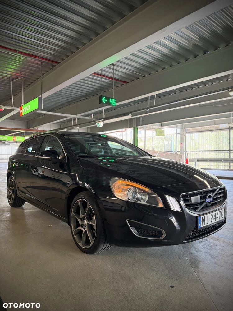 Volvo V60 - 1