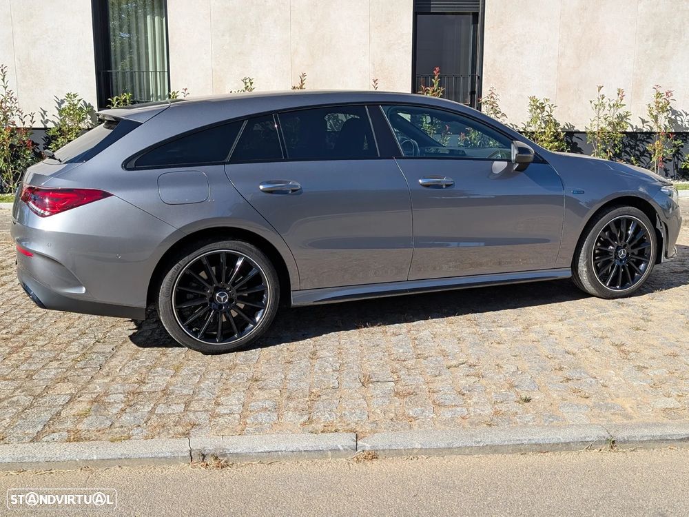 Mercedes-Benz CLA 250 e Shooting Brake 8G-DCT AMG Line - 10