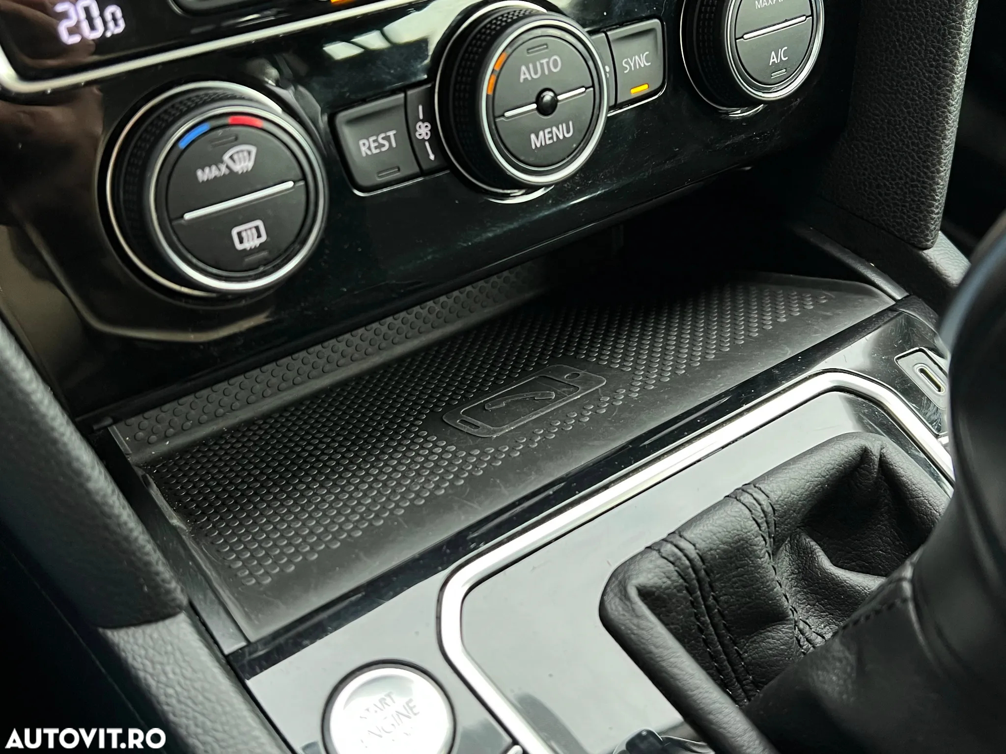Volkswagen Passat Variant 2.0 TDI DSG Elegance - 28