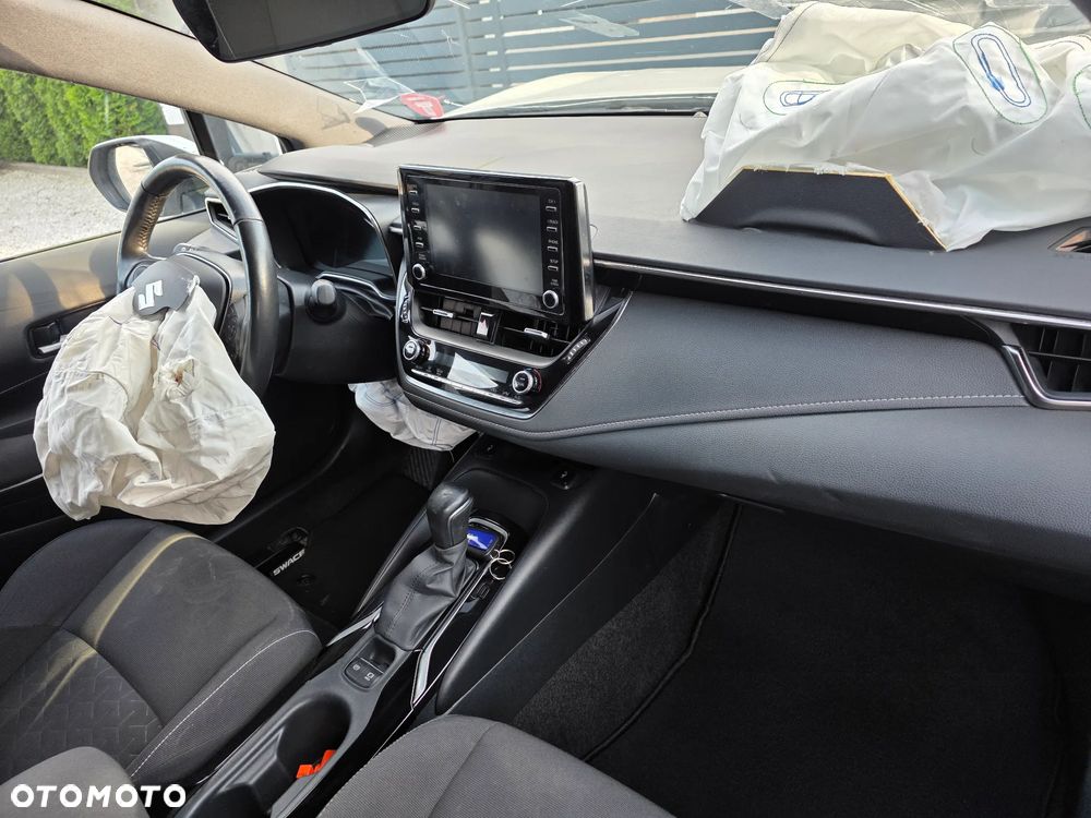 Toyota Corolla 1.8 Comfort - 8