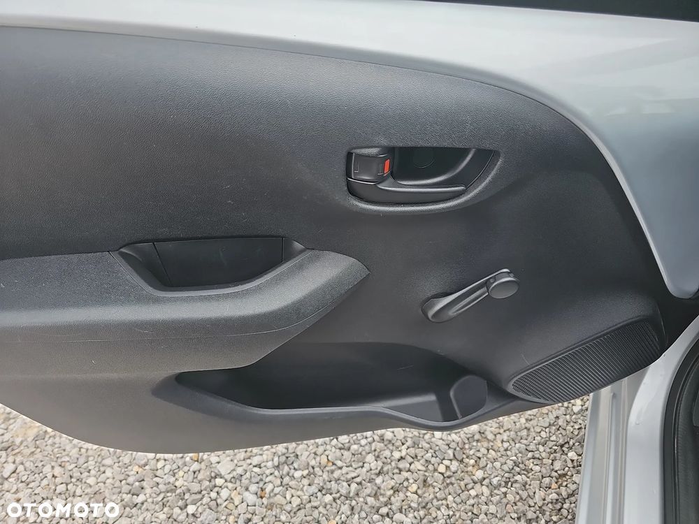 Toyota Aygo - 13