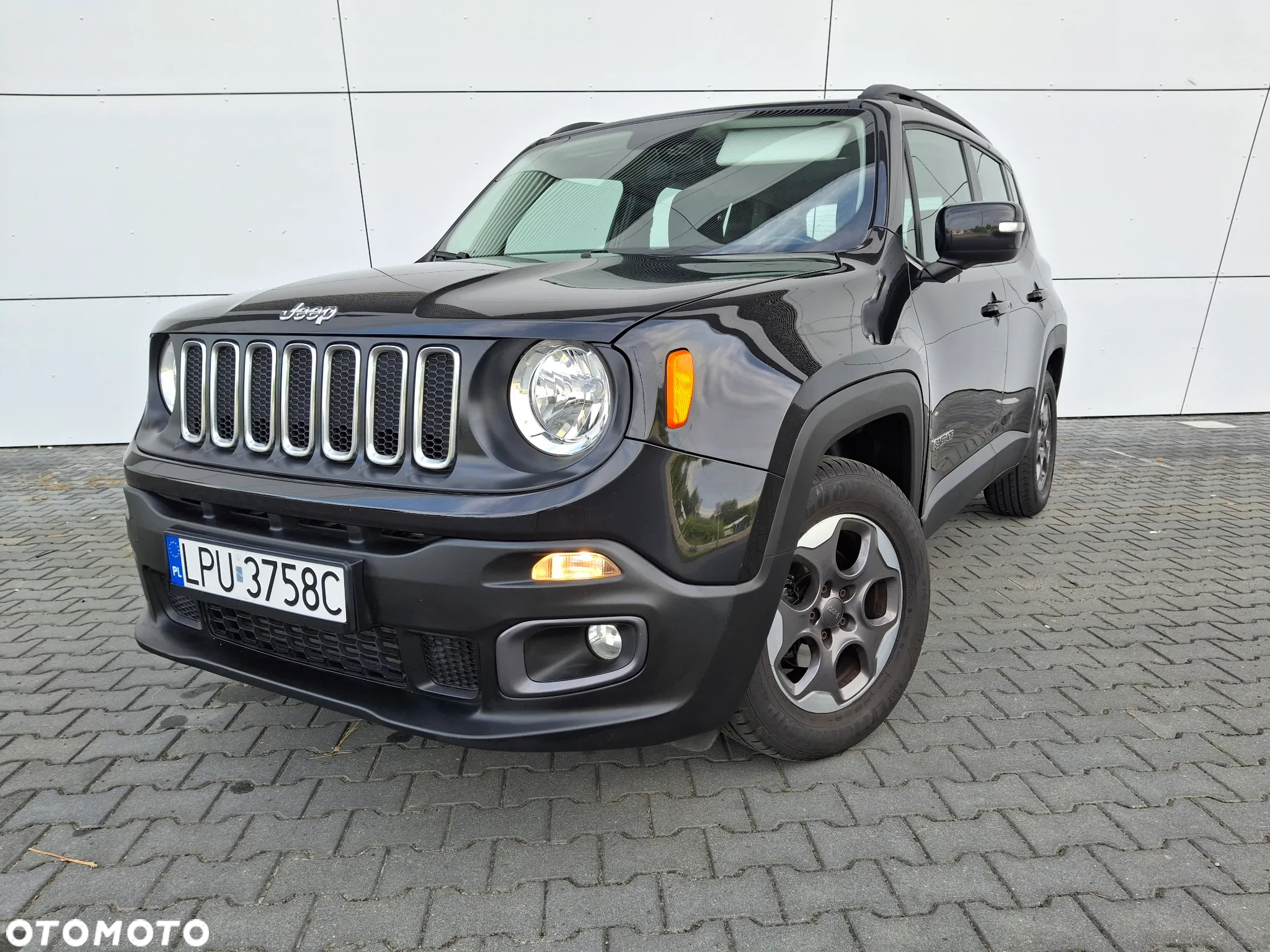 Jeep Renegade 1.4 MultiAir Longitude - 26