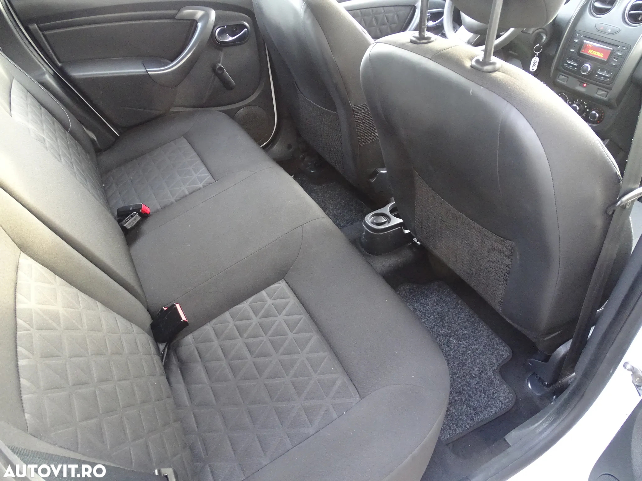 Dacia Duster dCi 90 2WD Essential - 15