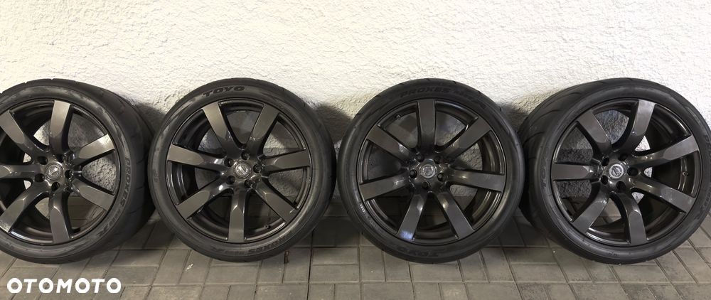 Nissan GT-R Black Edition - 36