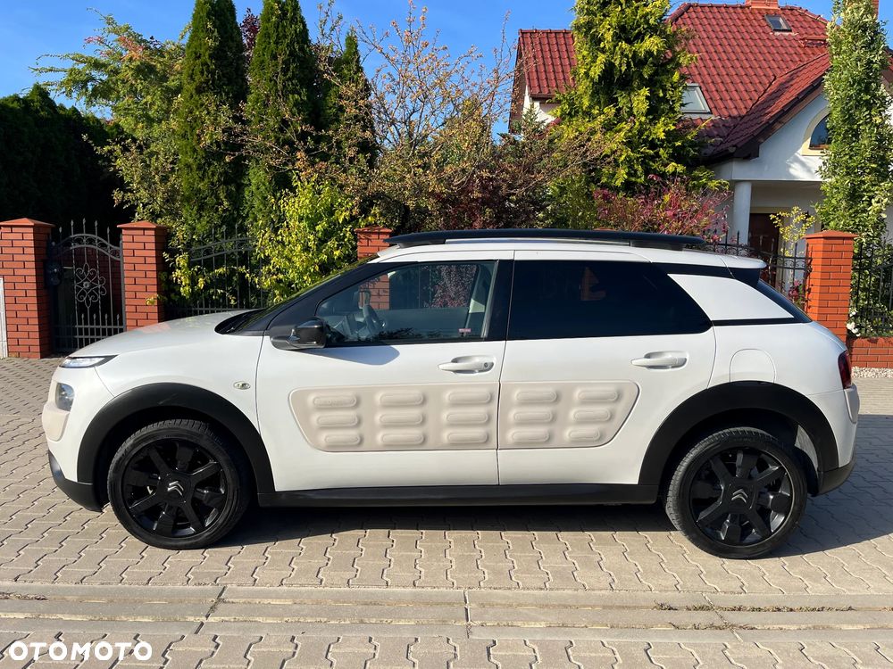 Citroën C4 Cactus 1.2 PureTech Shine Edition S&S - 14