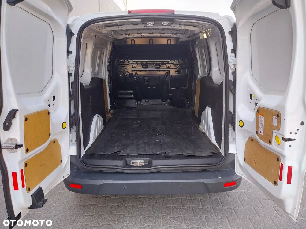 Ford Transit Connect - 9
