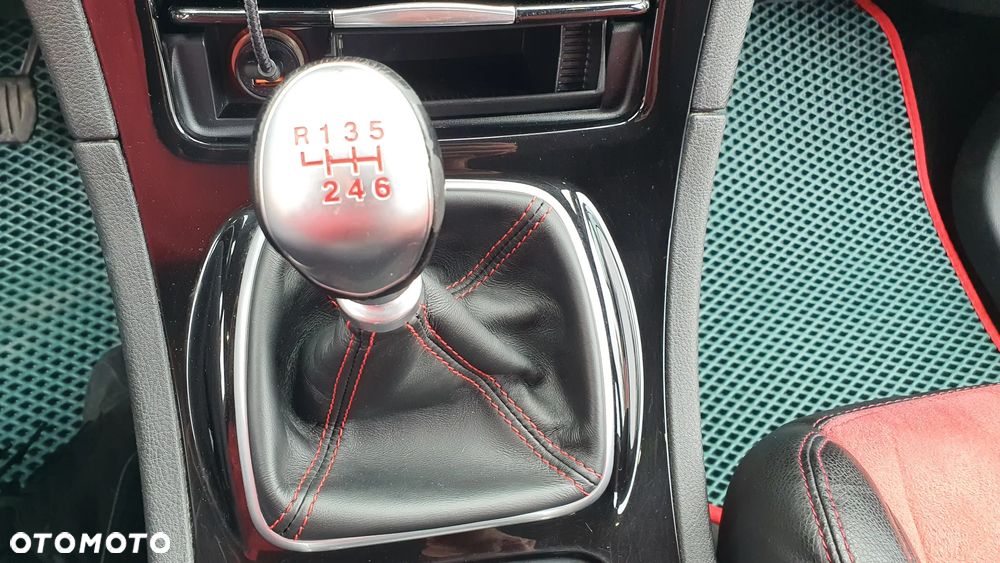 Ford S-Max 2.0 TDCi DPF Titanium - 21