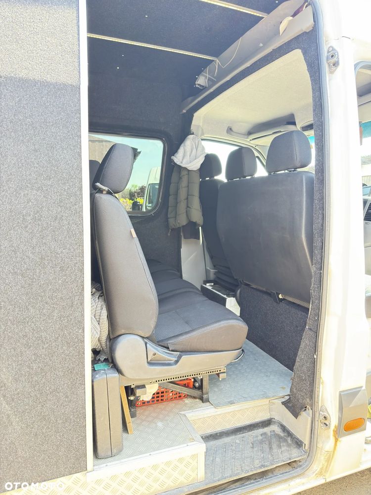Mercedes-Benz Sprinter - 8