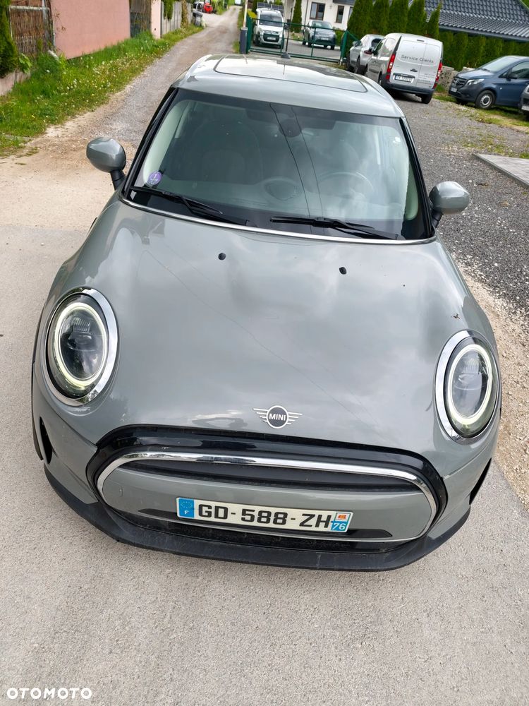 MINI ONE Standard - 10