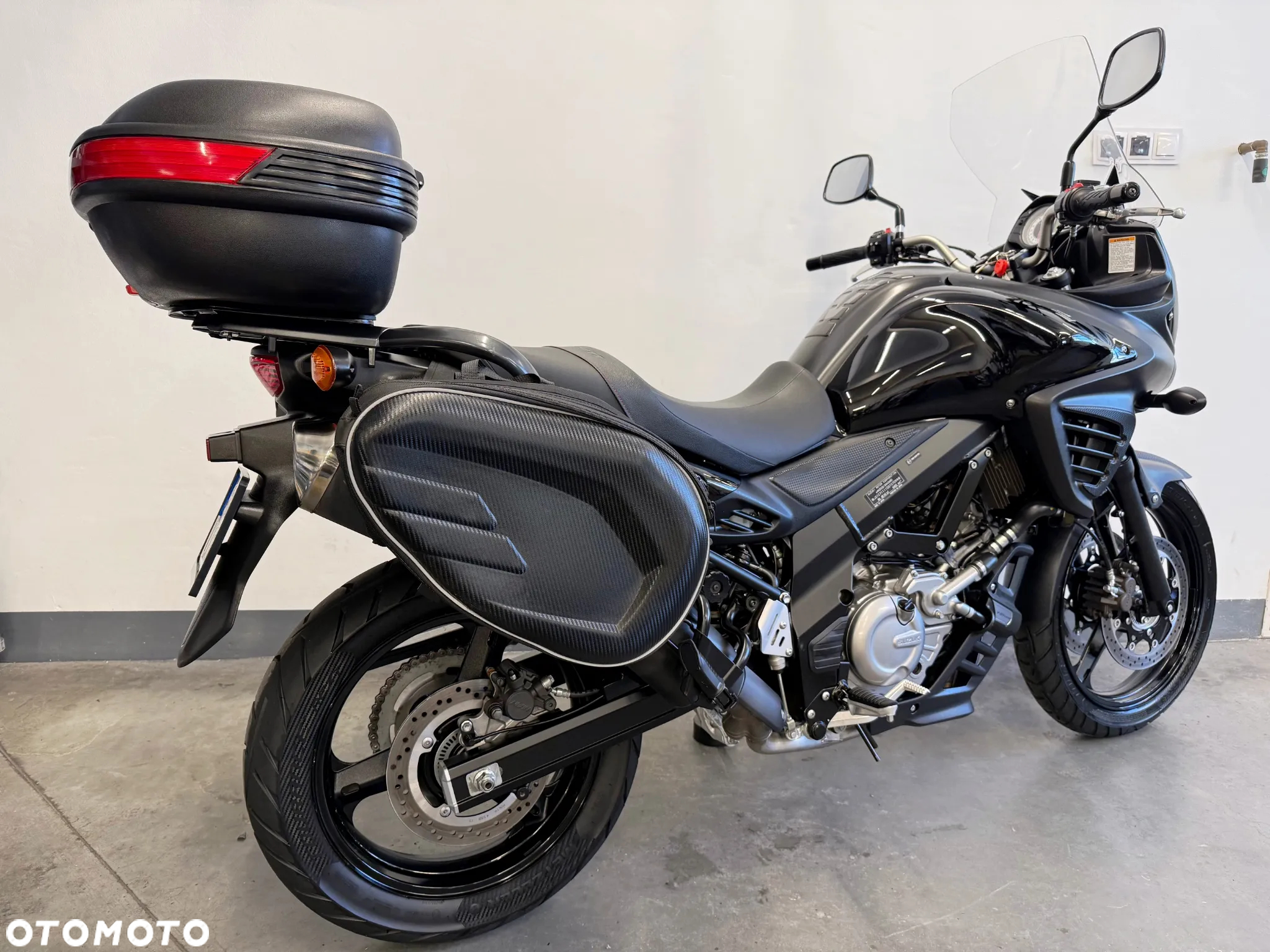 Suzuki V-STROM - 3
