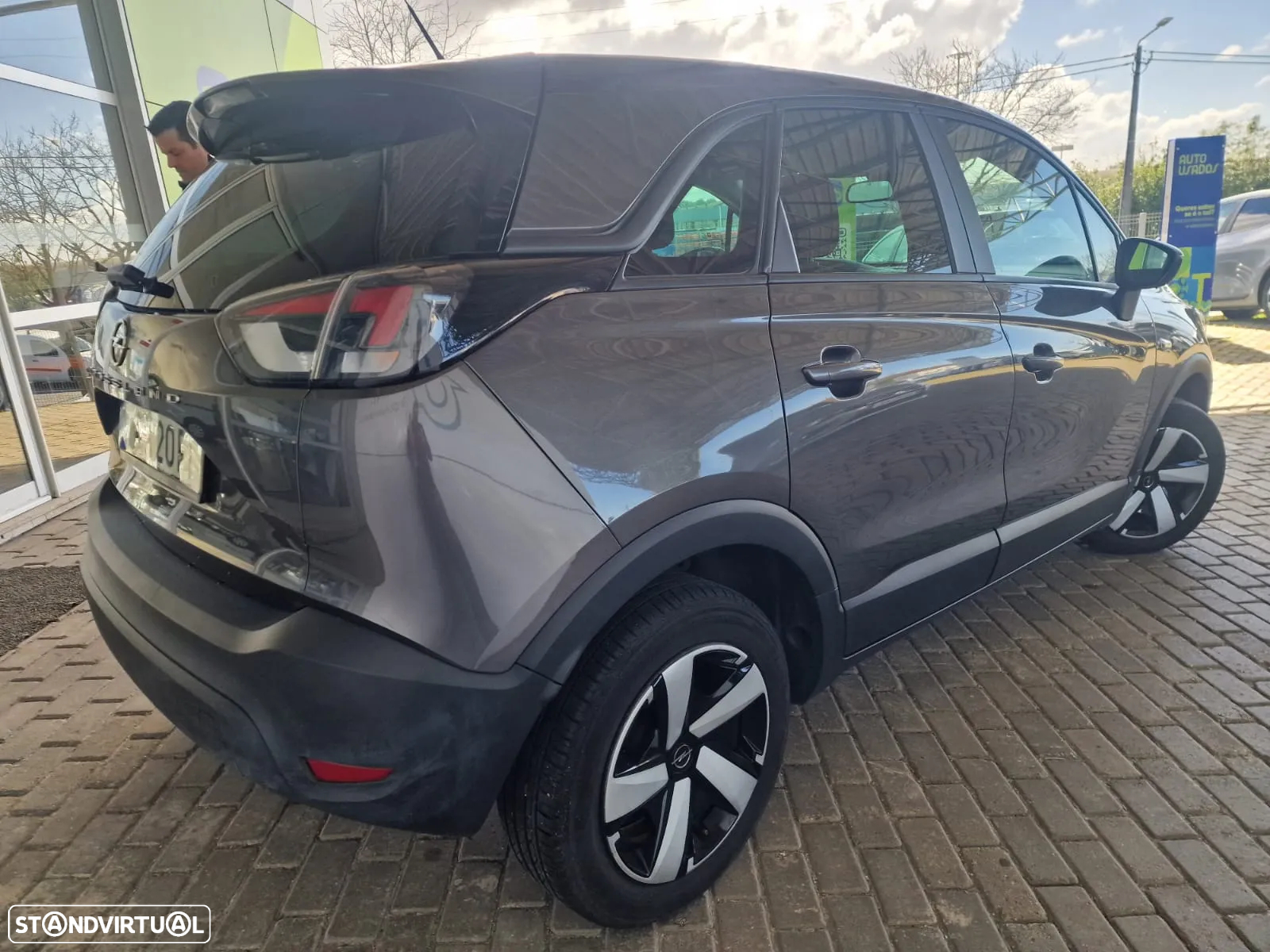 Opel Crossland 1.5 D Business - 3