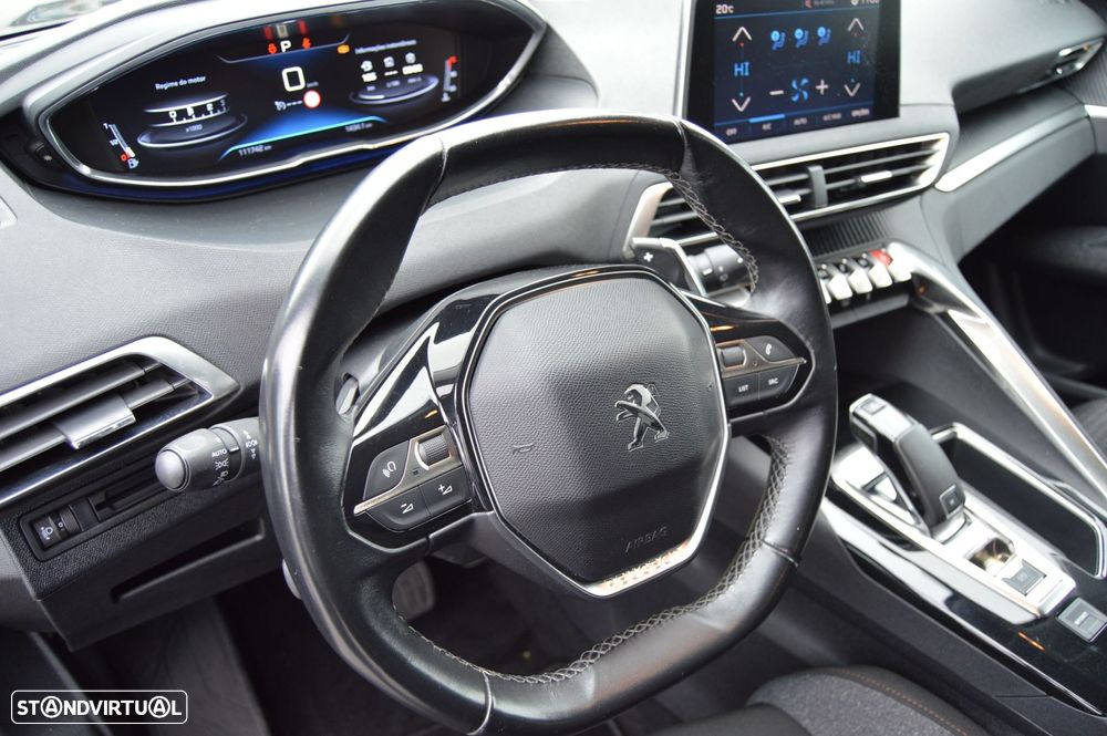 Peugeot 5008 1.2 PureTech Allure EAT6 - 45