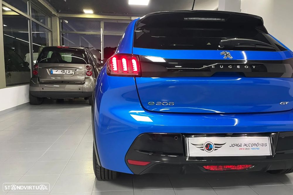 Peugeot e-208 50 kWh GT Line - 18
