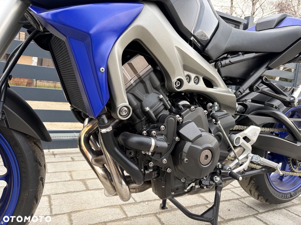 Yamaha MT - 16