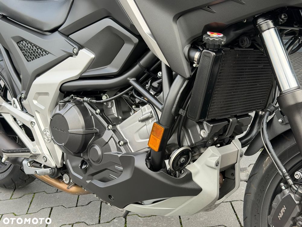 Honda NC - 19