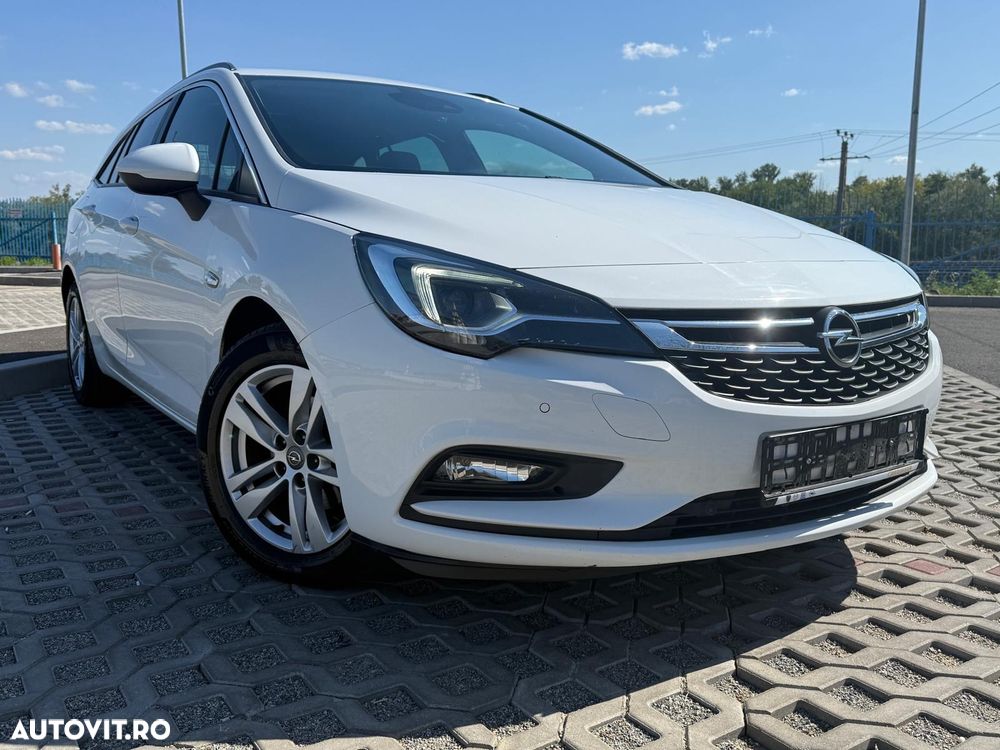 Opel Astra 1.6 CDTI ECOTEC ECOFlex Start/Stop Dynamic - 1