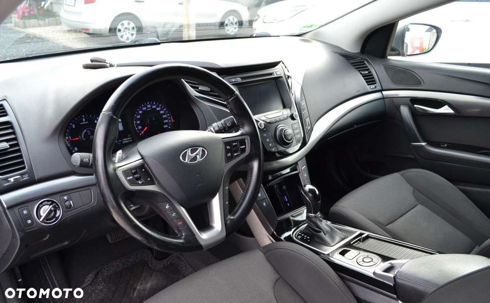 Hyundai i40 1.7 CRDi Automatik Premium - 21