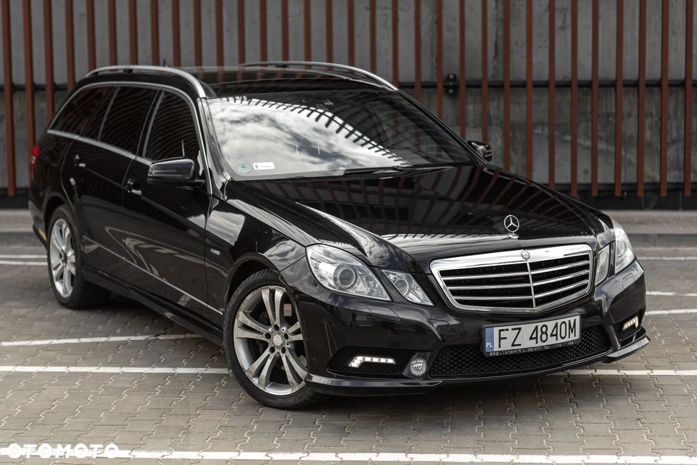 Mercedes-Benz Klasa E 350 CGI BlueEFFICIENCY 7G-TRONIC Avantgarde - 11