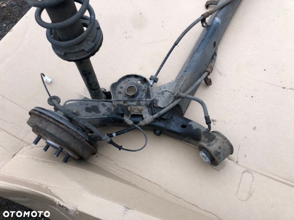 KIA PICANTO II 11-16 TYLNA OS BELKA ZAWIESZENIA TYL AMORTYZATOR SPREZYNA - 3