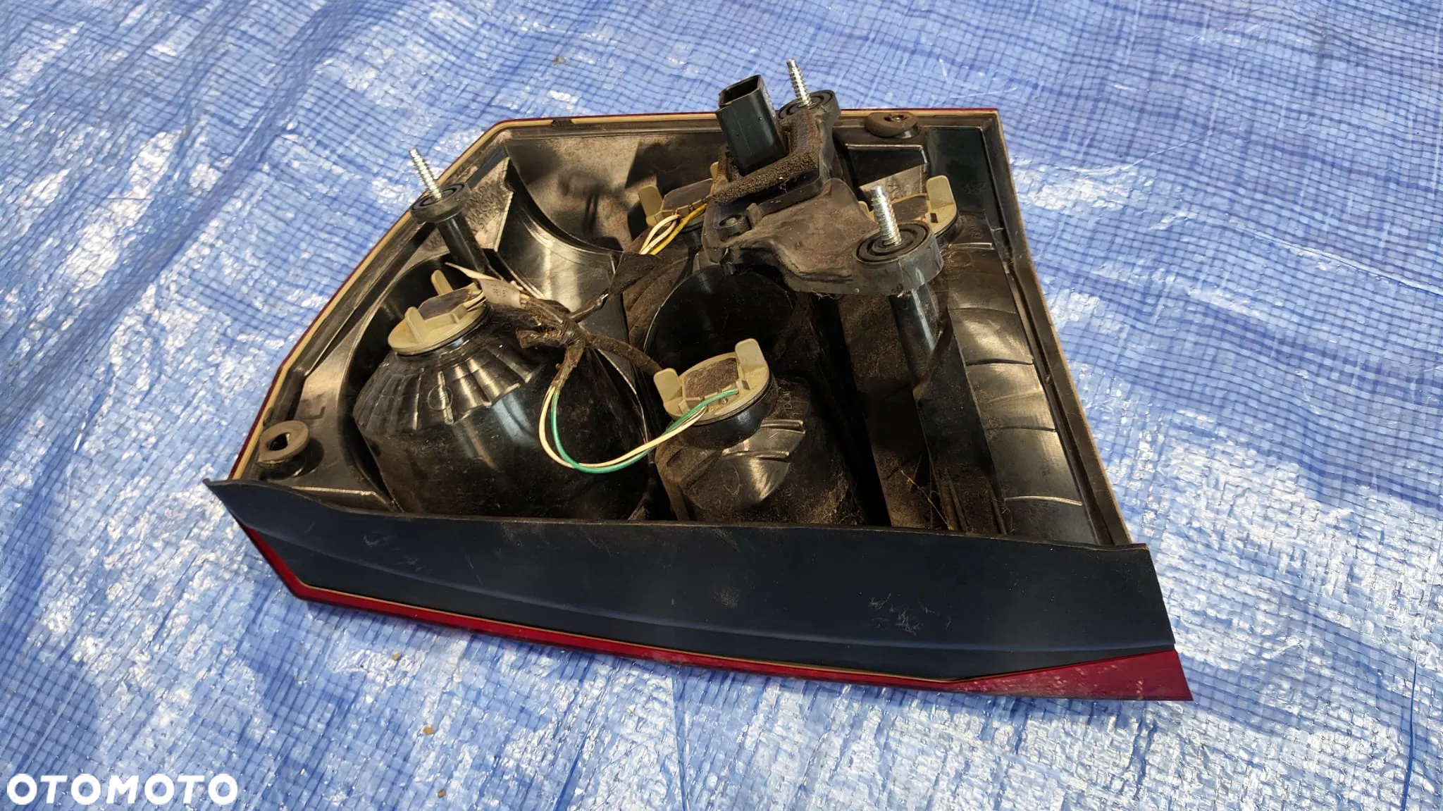 LAMPA LEWY TYŁ TYLNA USZKODZONA 04806371AB CHRYSLER 300C LIFT SEDAN - 4