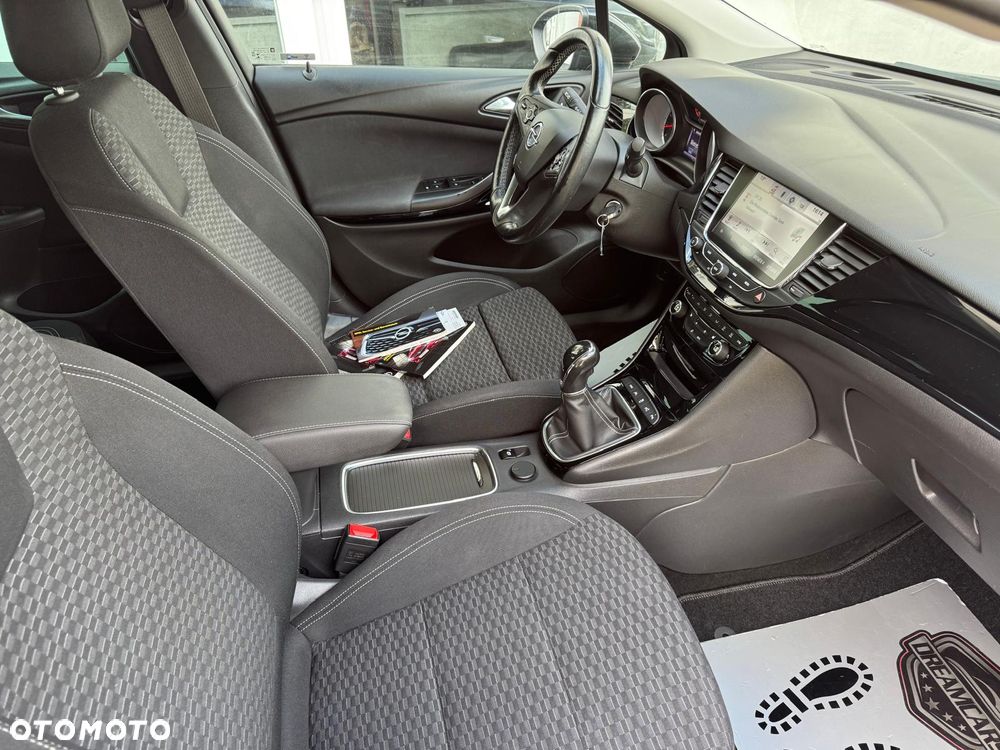 Opel Astra - 16
