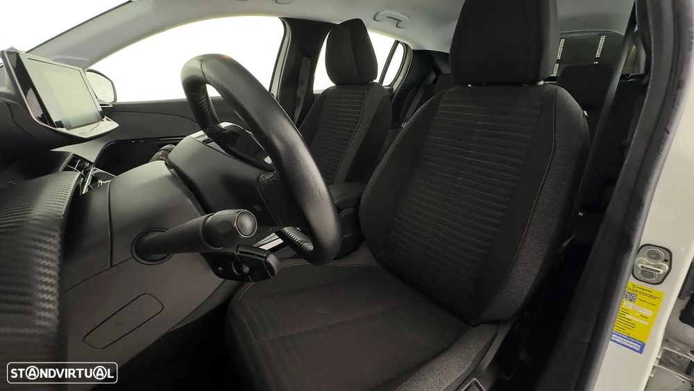 Peugeot e-208 50 kWh Active Pack - 26