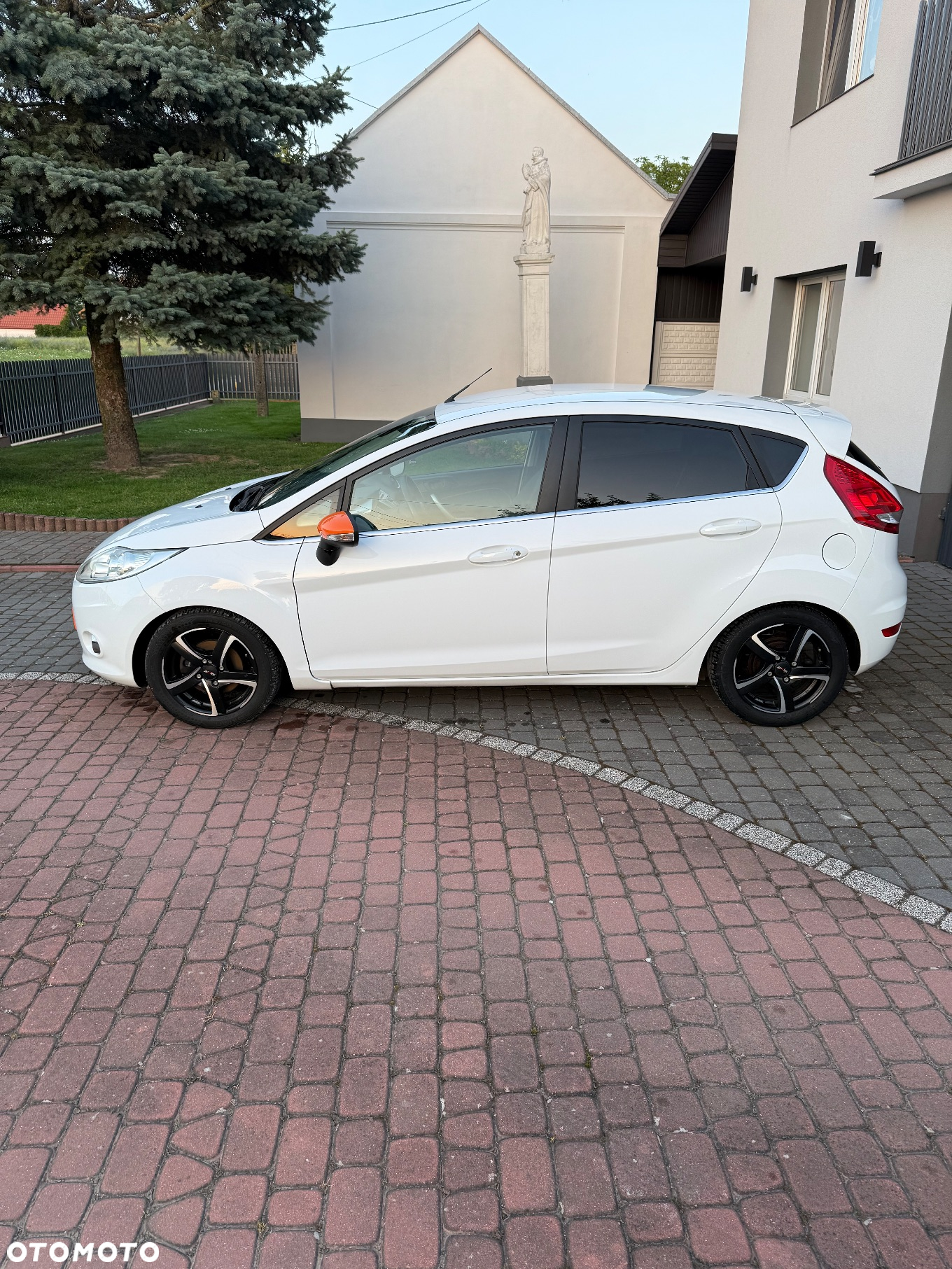 Ford Fiesta - 18