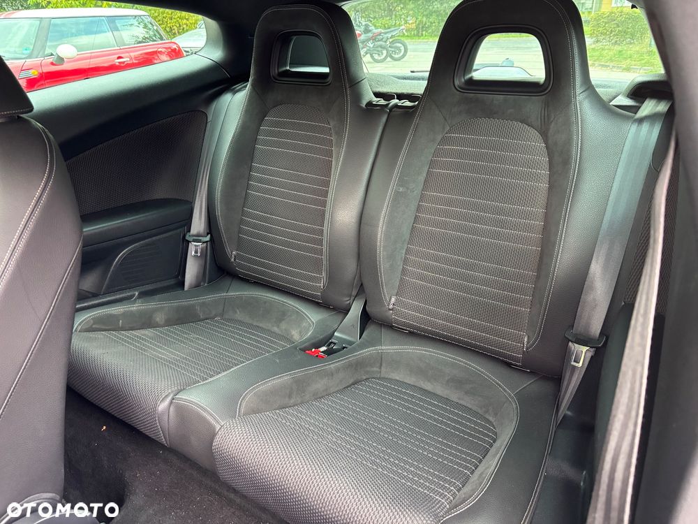 Volkswagen Scirocco - 20