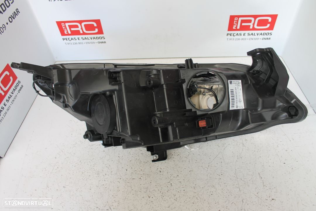 Farol Opel Vectra - 2