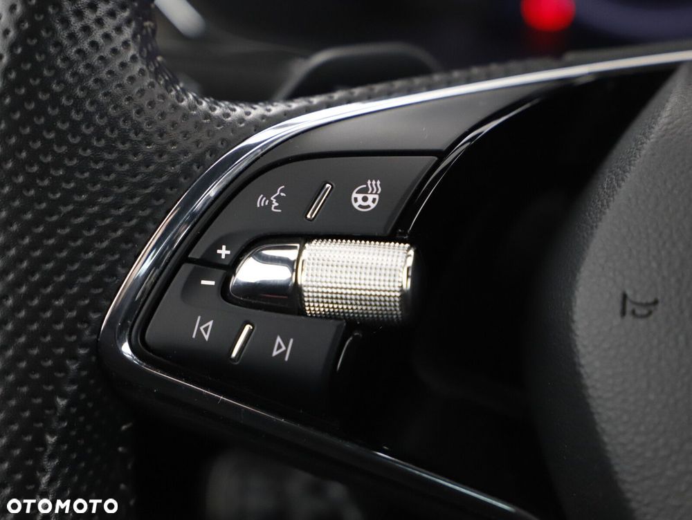 Skoda Superb 2.0 TDI SCR Sportline DSG - 13