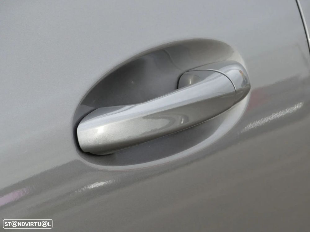 Mercedes-Benz EQA 250 AMG Line - 9