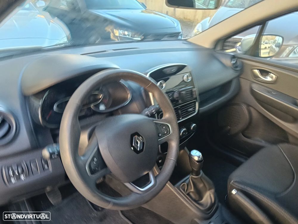 Renault Clio 1.5 dCi Zen - 33