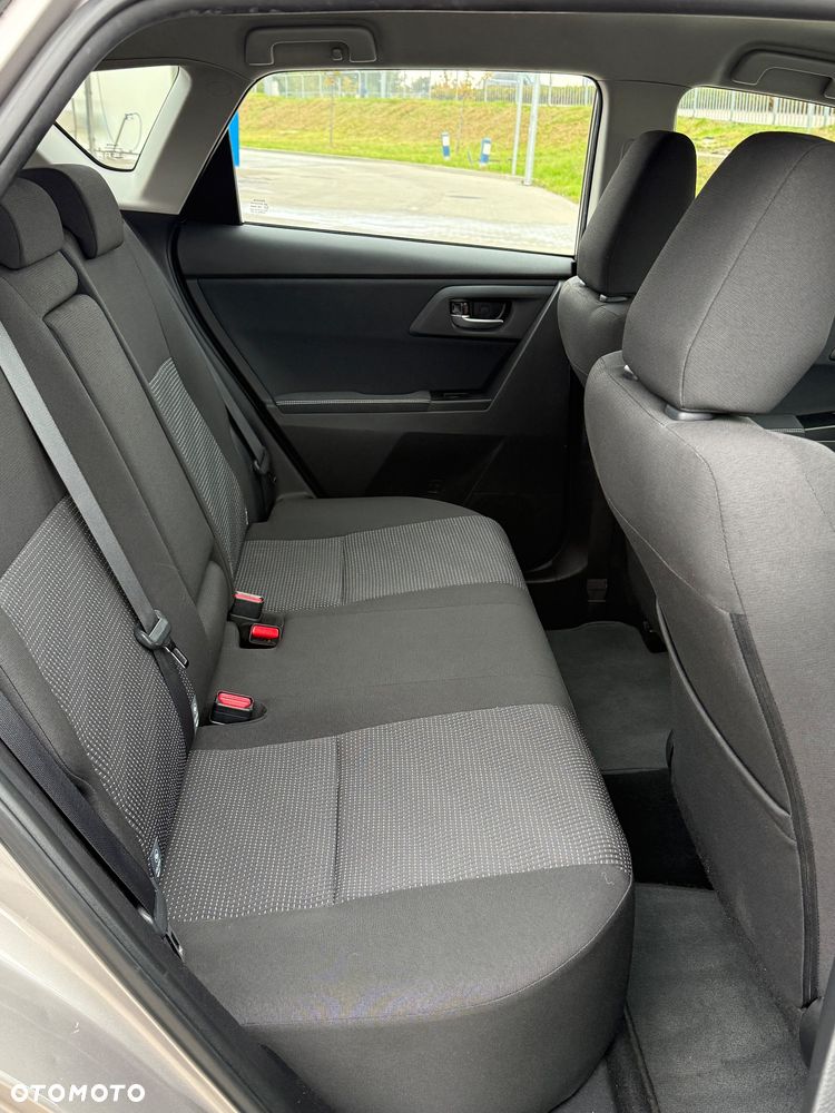 Toyota Auris 1.6 Prestige - 17