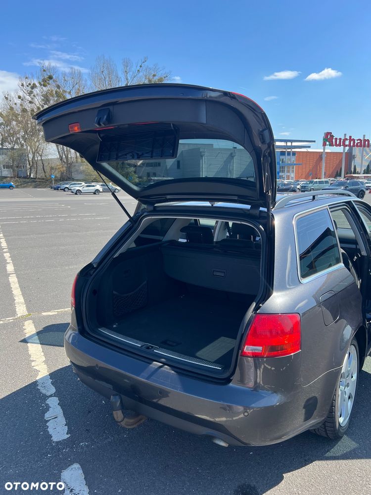 Audi A4 Avant 2.0 TDI DPF quattro - 6