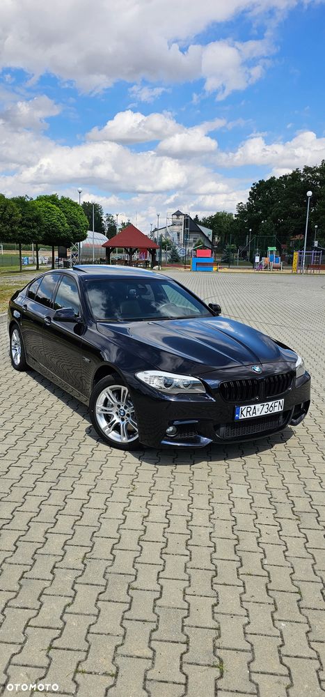 BMW Seria 5 530d xDrive Sport-Aut - 4