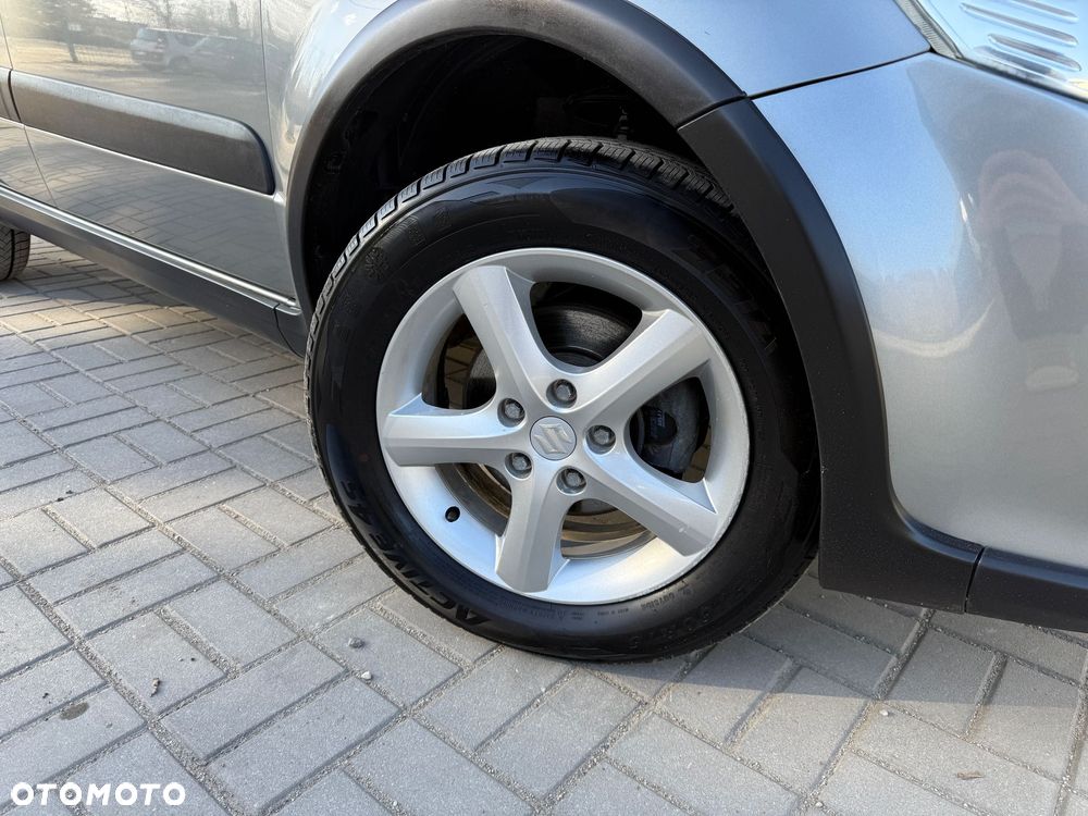 Suzuki SX4 1.6 GS / Premium 4WD - 30