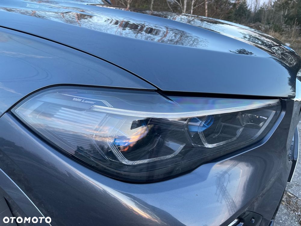 BMW X5 xDrive45e - 11