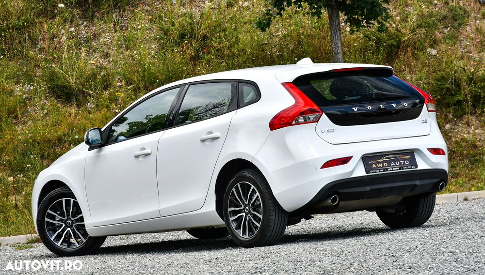 Volvo V40 D2 Momentum - 5