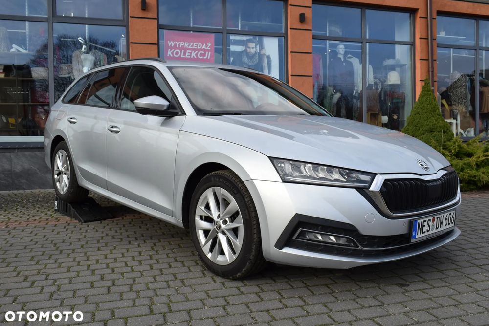 Skoda Octavia 2.0 TDI First Edition - 18