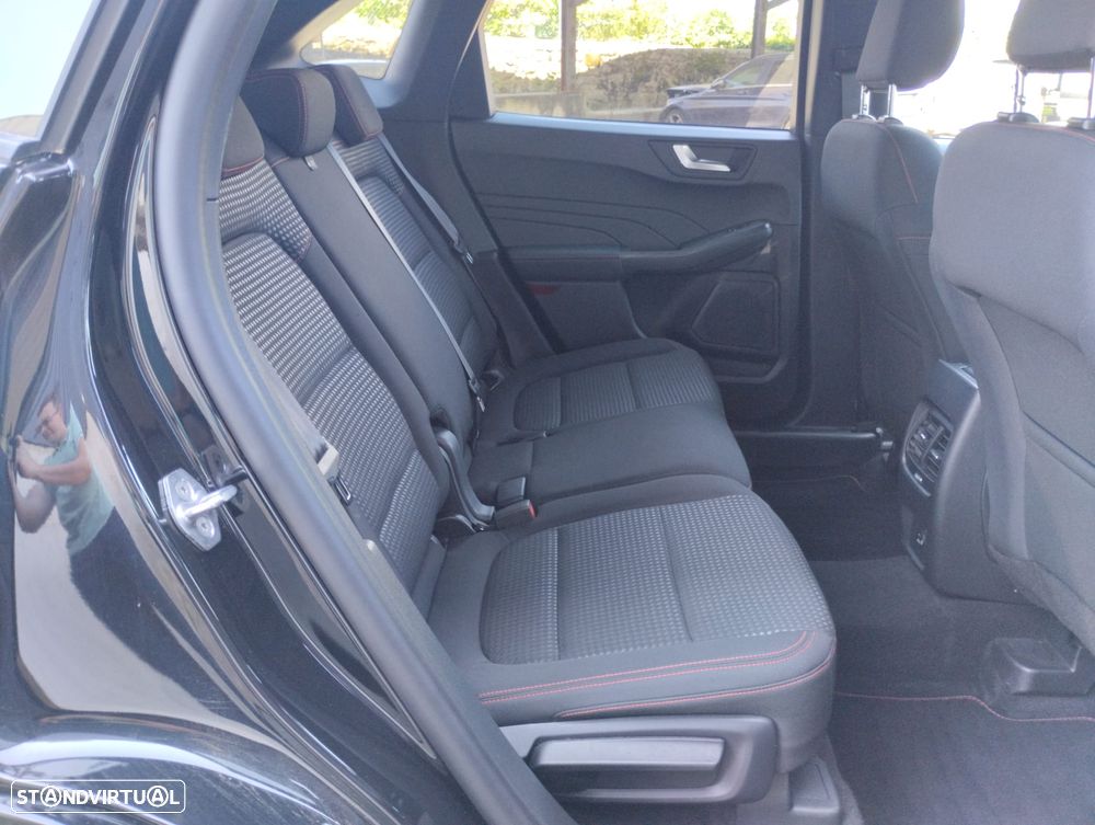 Ford Kuga 1.5 TDCi EcoBlue ST-Line - 6