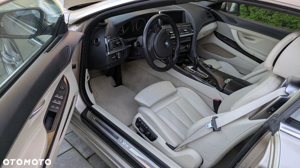 BMW Seria 6 650i xDrive - 8