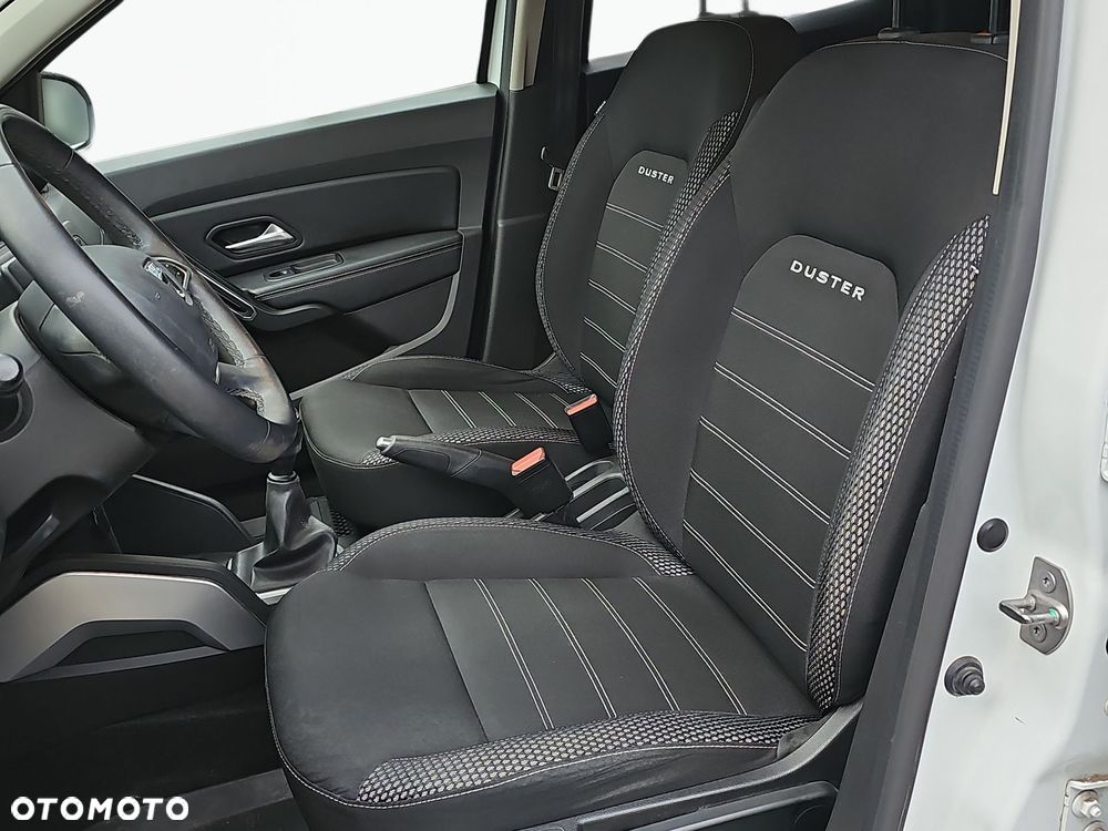 Dacia Duster 1.6 SCe Prestige - 15